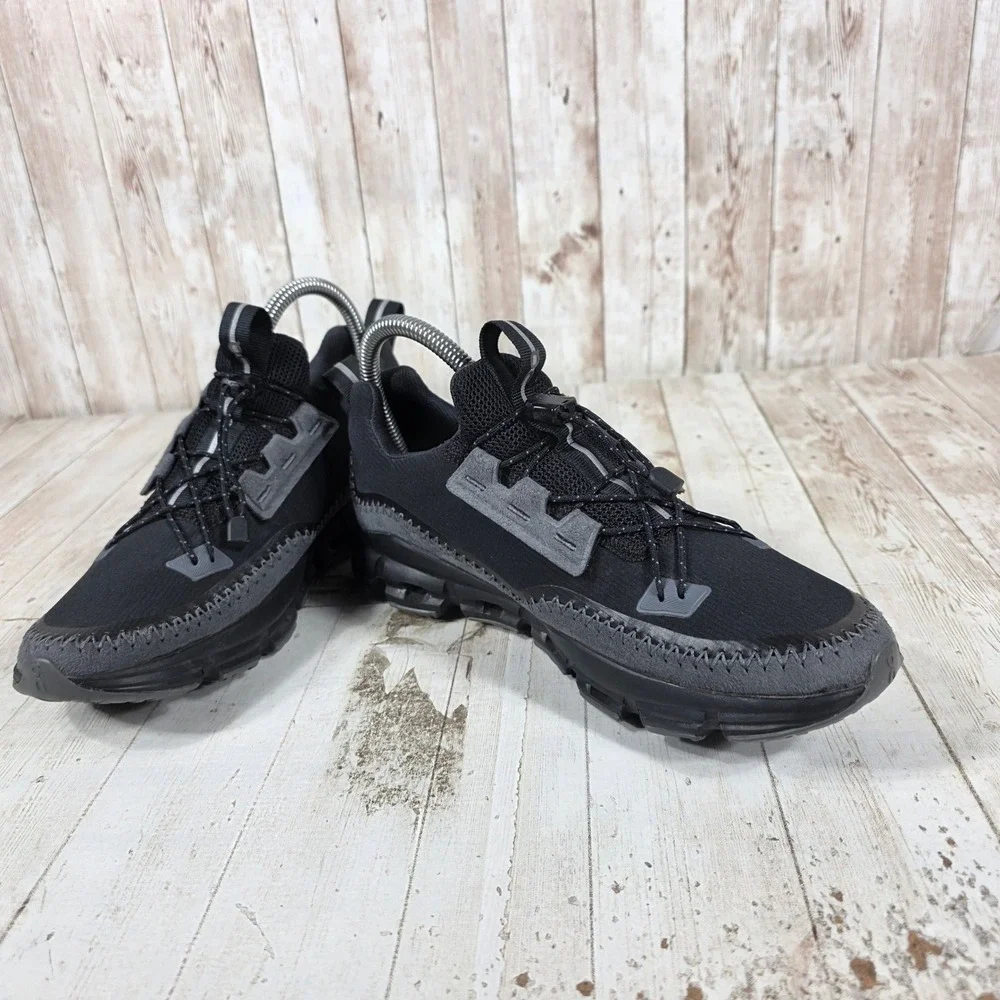 On Cloudaway Black Rock Women 7 Running Shoes 49.99129 Sneakers Toggle Lace